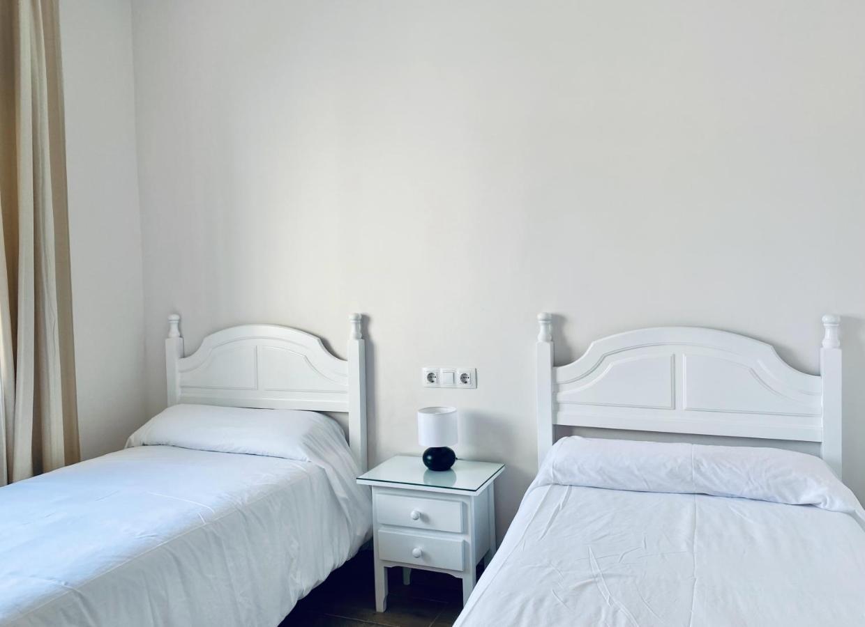 Apartamentos Turisticos Santo Rostro Chipiona Dış mekan fotoğraf